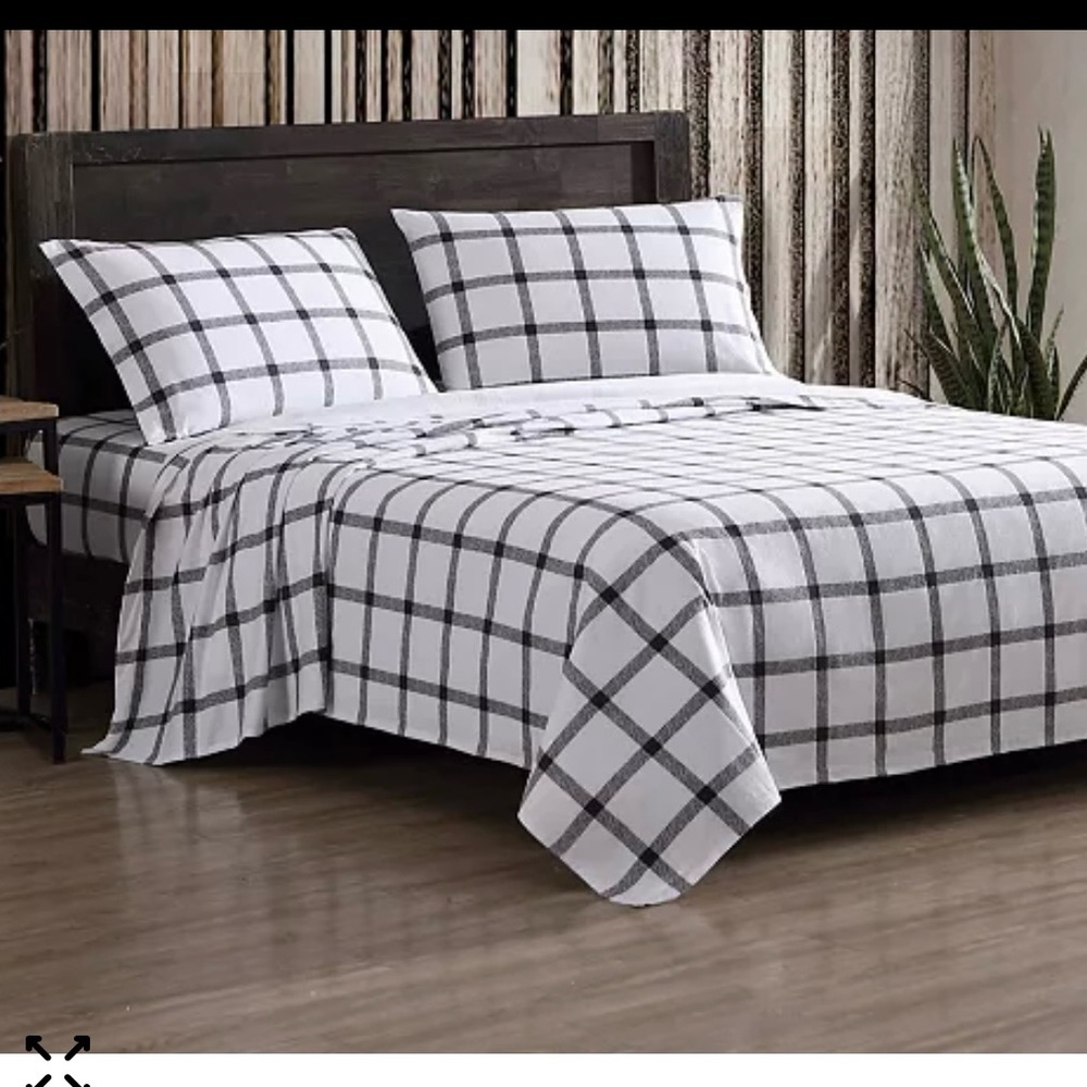 Eddie Bauer Black and White Plaid Bedding Sheets